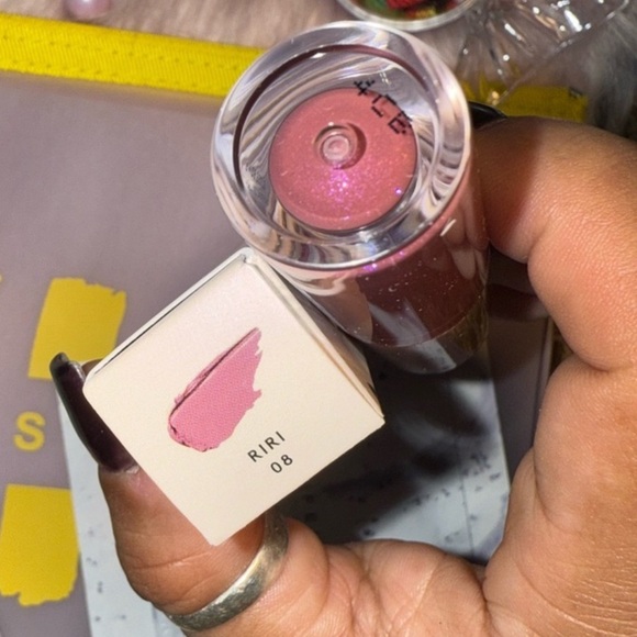 Fenty Lavender Cosmetic Bag bundle NIP - Picture 10 of 10